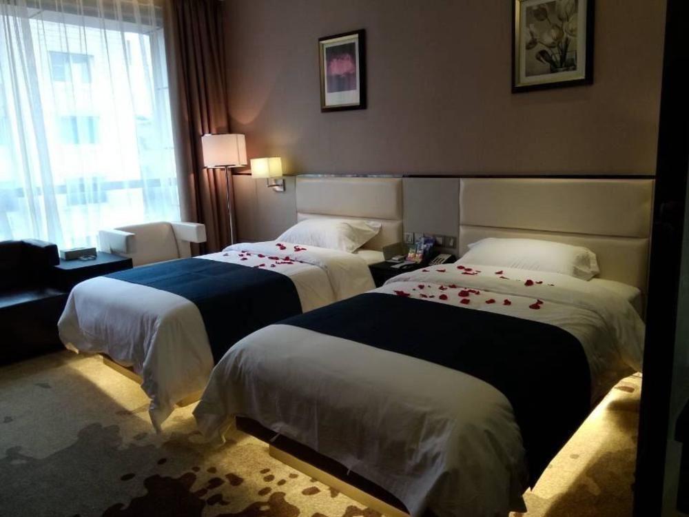 Chengdu Hello Hotel CTU エクステリア 写真